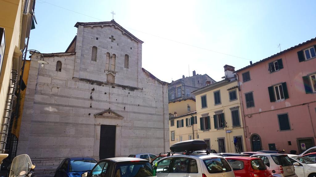 Alessandra Apartment Lucca Dış mekan fotoğraf